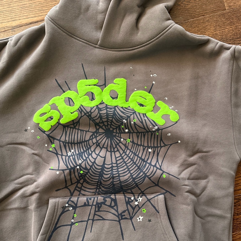 Selling a brand new Spider Hoodie.